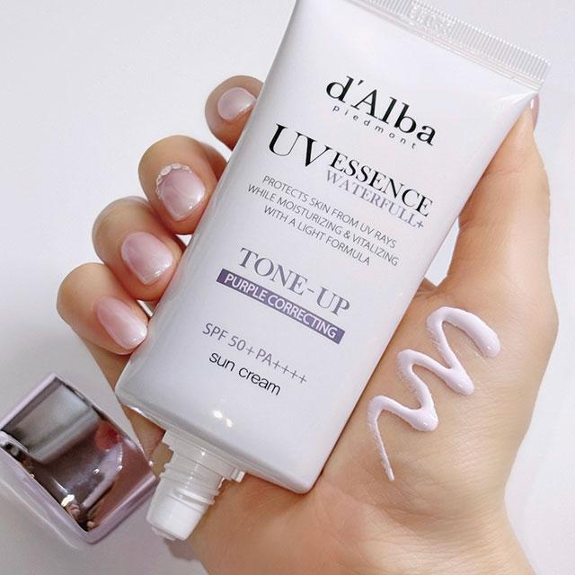 d’Alba UV Essence Waterfull+ Tone-Up Purple Correcting Sun Cream SPF50+ PA++++