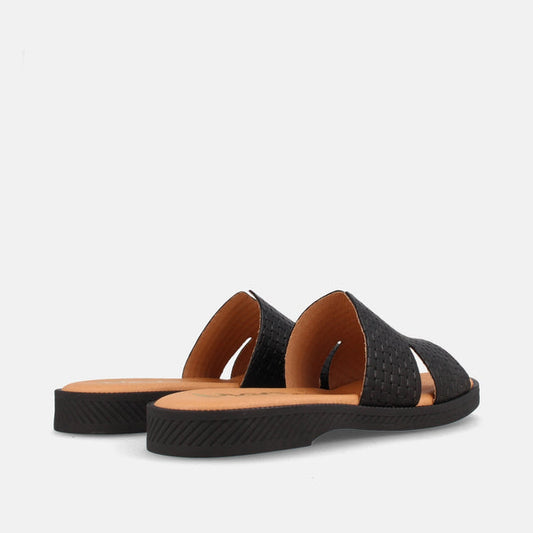 Sandalia Plana Para Mujer Tipo Zueco En Piel Ankara Negro